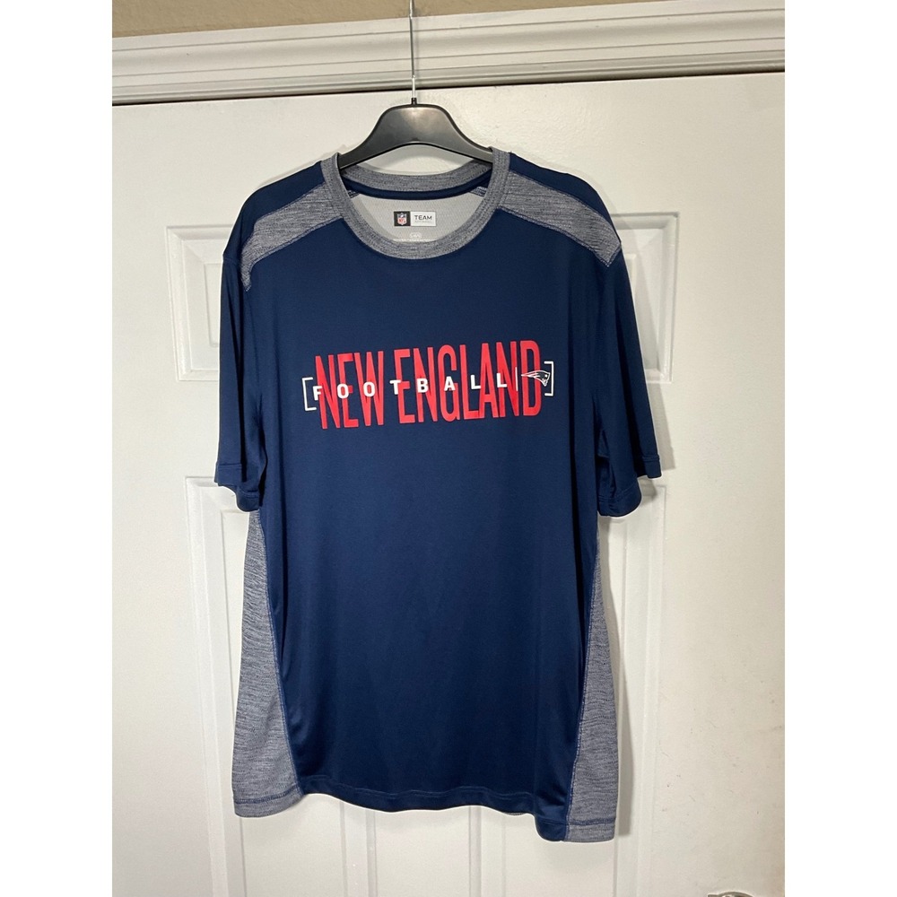 NFL Team Apparel New England Patriots Shirt Mens Large Blue Grey Performance Tee